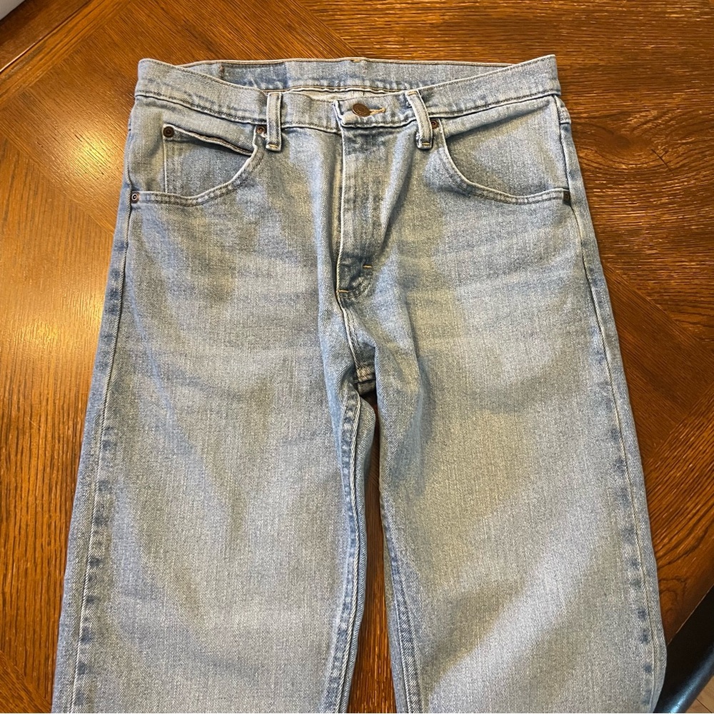 Wrangler Denim Blue Slim Straight Jeans Light Wash men’s 32/30